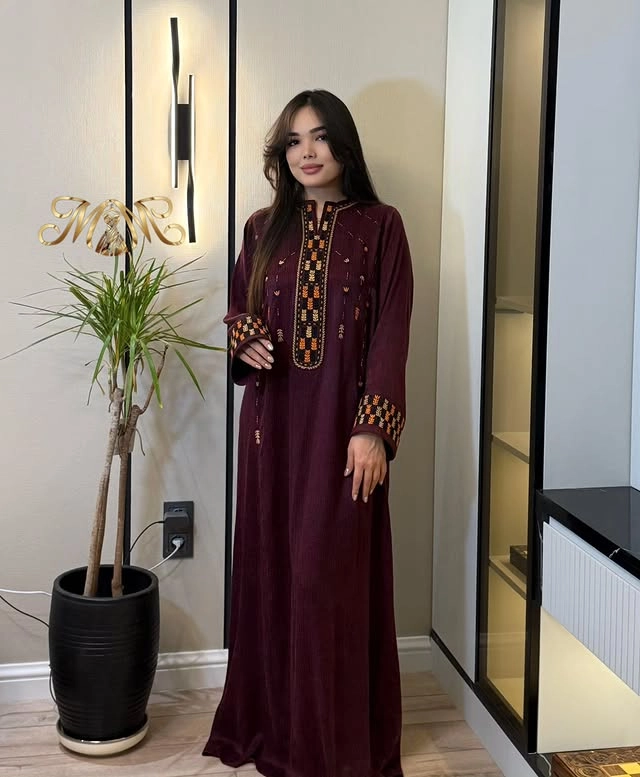 Türkmen fasonlar pombarh fasonlar Fasonlar 2025 fasonlar fason moda modalar Bezen bezen Türkmen fasonlar 2026 Türkmen fasonlar 2025 Türkmen fasonlar 2024 Türkmen fasonlar 2023 turkmenistan türkmenistan turkmen türkmen ashgabat  asgabat aşgabat balkan mary lebap dashoguz dasoguz daşoguz pombarh ponbarhat gulyupek gülýüpek stapel ştapel Gralan Çüýdeşen Abaýa Gadymy Krep Gurultaý 	Keteni Ýüpek Şifon Gipýur Lyon Welwet Atlas Kaşemir Streýç Suzana Ştapel Gülýüpek Pombarh Ýupka Gursakça Aksesuarlar Palto Penjek Okuw eşik Fata Sport eşik Uniforma Nakidka Öýme Şarf kompýuter ýaka ýaglyk Arenda köýnek 2nji el köýnek Taýyn köýnek Matalar Milli lybas milli lybaslar Toý köýnek Toý köýnekler toy koynek toy koynekler gundelik koynekler Gündelik	 
 köýnekler fata koynek Modern taze fason Eskiz koynektm turkmenkoynek türkmenkoynek fason moda moda fasonlar Iş eşik el iş	sada	ýakaly ýakasyz	keşdeli biserli	ýeňli giň nagyşly ýüregi açyk stoýka ýaka ýanly kombinasiýa 	zerli üsti aşak guşakly seçekli gysga ýeňli Gülýüpek Gündelik el iş, ýakaly, ýeňli, giň, nagyşly 17-25, 26-35 Goýy-gyzyl tomus, guyz