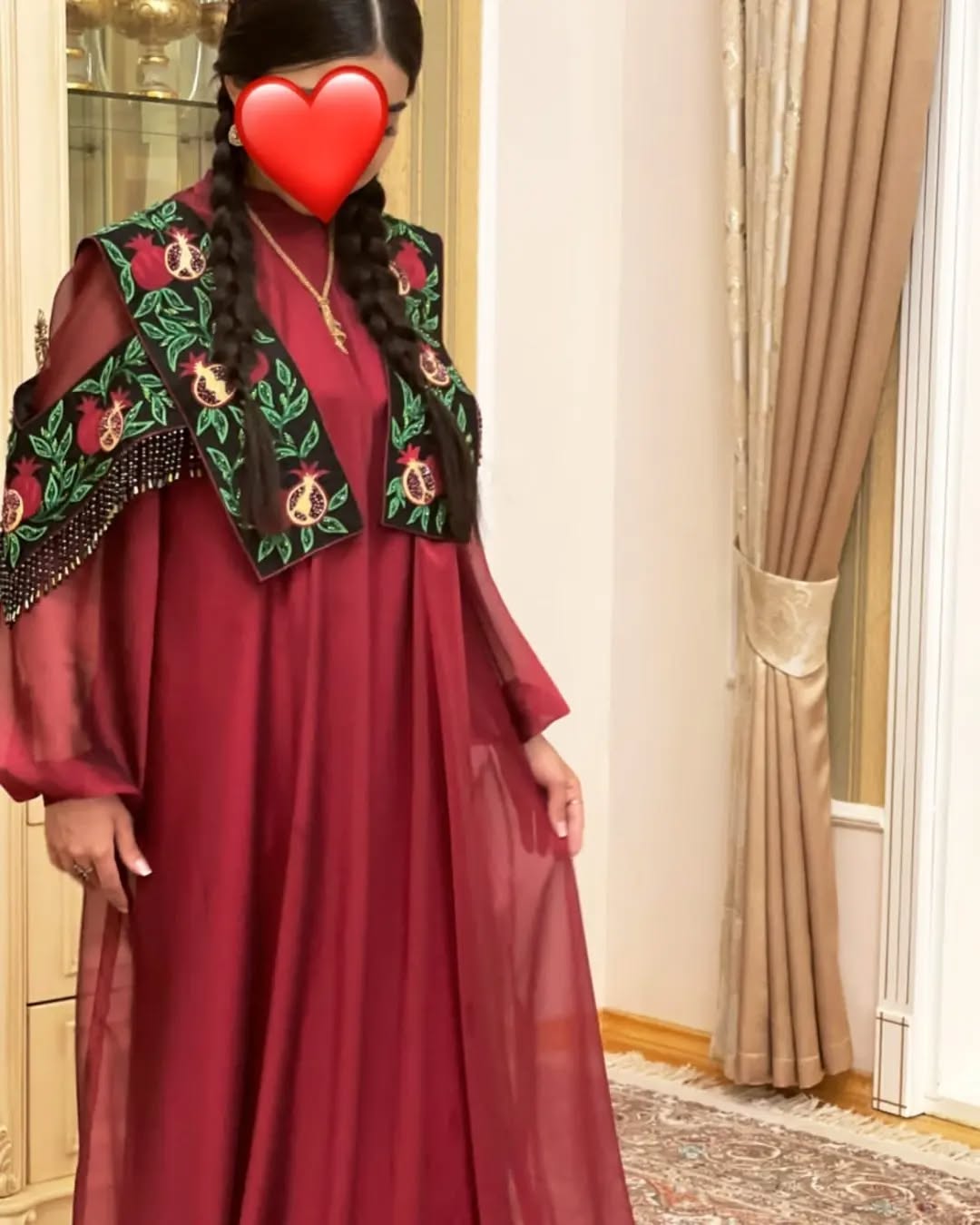 Türkmen fasonlar pombarh fasonlar Fasonlar 2025 fasonlar fason moda modalar Bezen bezen Türkmen fasonlar 2026 Türkmen fasonlar 2025 Türkmen fasonlar 2024 Türkmen fasonlar 2023 turkmenistan türkmenistan turkmen türkmen ashgabat  asgabat aşgabat balkan mary lebap dashoguz dasoguz daşoguz pombarh ponbarhat gulyupek gülýüpek stapel ştapel Gralan Çüýdeşen Abaýa Gadymy Krep Gurultaý 	Keteni Ýüpek Şifon Gipýur Lyon Welwet Atlas Kaşemir Streýç Suzana Ştapel Gülýüpek Pombarh Ýupka Gursakça Aksesuarlar Palto Penjek Okuw eşik Fata Sport eşik Uniforma Nakidka Öýme Şarf kompýuter ýaka ýaglyk Arenda köýnek 2nji el köýnek Taýyn köýnek Matalar Milli lybas milli lybaslar Toý köýnek Toý köýnekler toy koynek toy koynekler gundelik koynekler Gündelik	 
 köýnekler fata koynek Modern taze fason Eskiz koynektm turkmenkoynek türkmenkoynek fason moda moda fasonlar Iş eşik el iş	sada	ýakaly ýakasyz	keşdeli biserli	ýeňli giň nagyşly ýüregi açyk stoýka ýaka ýanly kombinasiýa 	zerli üsti aşak guşakly seçekli gysga ýeňli Uçurym köýnek  17-25 Gyzyl tomus