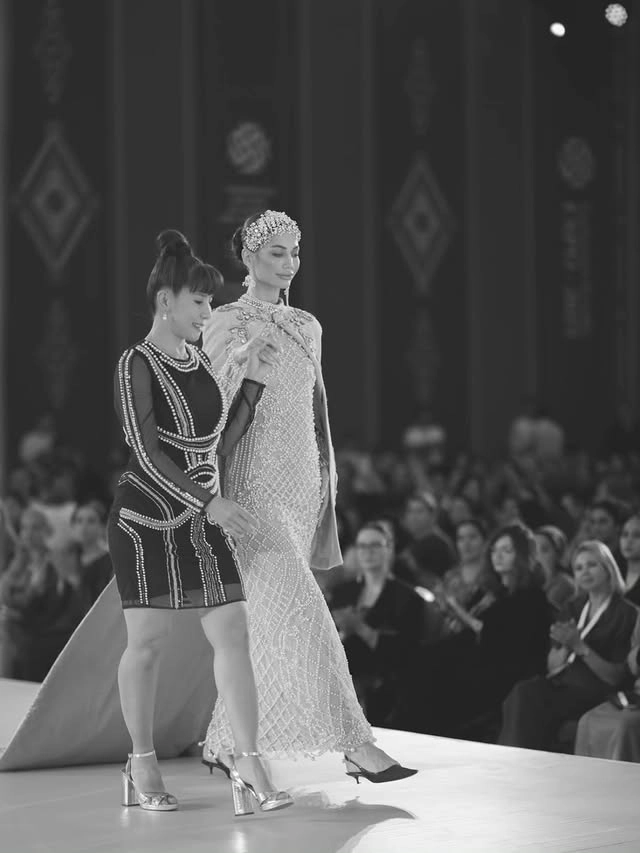 Türkmen fasonlar pombarh fasonlar Fasonlar 2025 fasonlar fason moda modalar Bezen bezen Türkmen fasonlar 2026 Türkmen fasonlar 2025 Türkmen fasonlar 2024 Türkmen fasonlar 2023 turkmenistan türkmenistan turkmen türkmen ashgabat  asgabat aşgabat balkan mary lebap dashoguz dasoguz daşoguz pombarh ponbarhat gulyupek gülýüpek stapel ştapel Gralan Çüýdeşen Abaýa Gadymy Krep Gurultaý 	Keteni Ýüpek Şifon Gipýur Lyon Welwet Atlas Kaşemir Streýç Suzana Ştapel Gülýüpek Pombarh Ýupka Gursakça Aksesuarlar Palto Penjek Okuw eşik Fata Sport eşik Uniforma Nakidka Öýme Şarf kompýuter ýaka ýaglyk Arenda köýnek 2nji el köýnek Taýyn köýnek Matalar Milli lybas milli lybaslar Toý köýnek Toý köýnekler toy koynek toy koynekler gundelik koynekler Gündelik	 
 köýnekler fata koynek Modern taze fason Eskiz koynektm turkmenkoynek türkmenkoynek fason moda moda fasonlar Iş eşik el iş	sada	ýakaly ýakasyz	keşdeli biserli	ýeňli giň nagyşly ýüregi açyk stoýka ýaka ýanly kombinasiýa 	zerli üsti aşak guşakly seçekli gysga ýeňli Modern TürkmenTextile Expo 2025 12-16, 17-25, 26-35, 35+  yaz, tomus, guyz, gysh