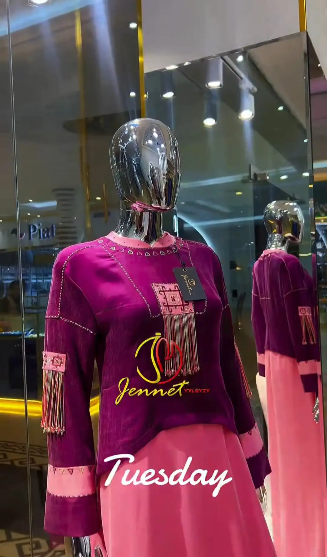 Türkmen fasonlar pombarh fasonlar Fasonlar 2025 fasonlar fason moda modalar Bezen bezen Türkmen fasonlar 2026 Türkmen fasonlar 2025 Türkmen fasonlar 2024 Türkmen fasonlar 2023 turkmenistan türkmenistan turkmen türkmen ashgabat  asgabat aşgabat balkan mary lebap dashoguz dasoguz daşoguz pombarh ponbarhat gulyupek gülýüpek stapel ştapel Gralan Çüýdeşen Abaýa Gadymy Krep Gurultaý 	Keteni Ýüpek Şifon Gipýur Lyon Welwet Atlas Kaşemir Streýç Suzana Ştapel Gülýüpek Pombarh Ýupka Gursakça Aksesuarlar Palto Penjek Okuw eşik Fata Sport eşik Uniforma Nakidka Öýme Şarf kompýuter ýaka ýaglyk Arenda köýnek 2nji el köýnek Taýyn köýnek Matalar Milli lybas milli lybaslar Toý köýnek Toý köýnekler toy koynek toy koynekler gundelik koynekler Gündelik	 
 köýnekler fata koynek Modern taze fason Eskiz koynektm turkmenkoynek türkmenkoynek fason moda moda fasonlar Iş eşik el iş	sada	ýakaly ýakasyz	keşdeli biserli	ýeňli giň nagyşly ýüregi açyk stoýka ýaka ýanly kombinasiýa 	zerli üsti aşak guşakly seçekli gysga ýeňli Ştapel Gündelik el iş, sada, ýakaly, ýakasyz, biserli, ýanly, ýeňli, giň, kombinasiýa, nagyşly 17-25, 26-35 Bežewyý, Gülgüne, Gyzyl, Goňur, Goýy-goňur, Goýy-ýaşyl, #4B2C75 tomus, guyz