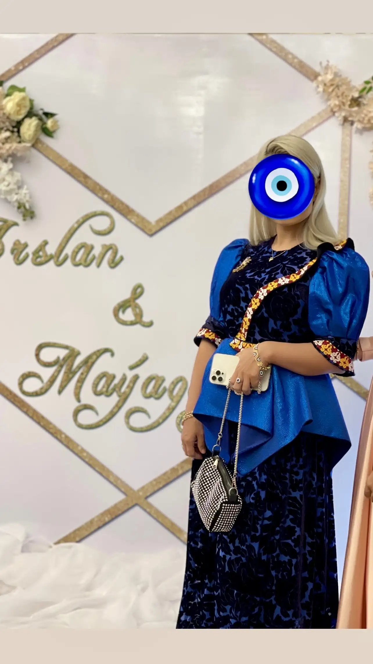 Türkmen fasonlar pombarh fasonlar Fasonlar 2025 fasonlar fason moda modalar Bezen bezen Türkmen fasonlar 2026 Türkmen fasonlar 2025 Türkmen fasonlar 2024 Türkmen fasonlar 2023 turkmenistan türkmenistan turkmen türkmen ashgabat  asgabat aşgabat balkan mary lebap dashoguz dasoguz daşoguz pombarh ponbarhat gulyupek gülýüpek stapel ştapel Gralan Çüýdeşen Abaýa Gadymy Krep Gurultaý 	Keteni Ýüpek Şifon Gipýur Lyon Welwet Atlas Kaşemir Streýç Suzana Ştapel Gülýüpek Pombarh Ýupka Gursakça Aksesuarlar Palto Penjek Okuw eşik Fata Sport eşik Uniforma Nakidka Öýme Şarf kompýuter ýaka ýaglyk Arenda köýnek 2nji el köýnek Taýyn köýnek Matalar Milli lybas milli lybaslar Toý köýnek Toý köýnekler toy koynek toy koynekler gundelik koynekler Gündelik	 
 köýnekler fata koynek Modern taze fason Eskiz koynektm turkmenkoynek türkmenkoynek fason moda moda fasonlar Iş eşik el iş	sada	ýakaly ýakasyz	keşdeli biserli	ýeňli giň nagyşly ýüregi açyk stoýka ýaka ýanly kombinasiýa 	zerli üsti aşak guşakly seçekli gysga ýeňli Keteni, Panbarhat (Pombarh) Toý köýnek keşdeli, gysga ýeňli, giň, kombinasiýa, nagyşly 26-35 Gök, Goýy-gök yaz, tomus, guyz 2nji el