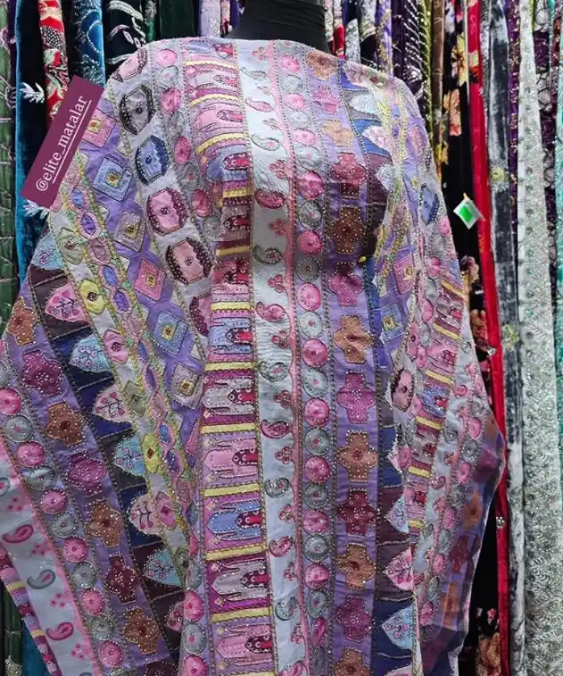 Türkmen fasonlar pombarh fasonlar Fasonlar 2025 fasonlar fason moda modalar Bezen bezen Türkmen fasonlar 2026 Türkmen fasonlar 2025 Türkmen fasonlar 2024 Türkmen fasonlar 2023 turkmenistan türkmenistan turkmen türkmen ashgabat  asgabat aşgabat balkan mary lebap dashoguz dasoguz daşoguz pombarh ponbarhat gulyupek gülýüpek stapel ştapel Gralan Çüýdeşen Abaýa Gadymy Krep Gurultaý 	Keteni Ýüpek Şifon Gipýur Lyon Welwet Atlas Kaşemir Streýç Suzana Ştapel Gülýüpek Pombarh Ýupka Gursakça Aksesuarlar Palto Penjek Okuw eşik Fata Sport eşik Uniforma Nakidka Öýme Şarf kompýuter ýaka ýaglyk Arenda köýnek 2nji el köýnek Taýyn köýnek Matalar Milli lybas milli lybaslar Toý köýnek Toý köýnekler toy koynek toy koynekler gundelik koynekler Gündelik	 
 köýnekler fata koynek Modern taze fason Eskiz koynektm turkmenkoynek türkmenkoynek fason moda moda fasonlar Iş eşik el iş	sada	ýakaly ýakasyz	keşdeli biserli	ýeňli giň nagyşly ýüregi açyk stoýka ýaka ýanly kombinasiýa 	zerli üsti aşak guşakly seçekli gysga ýeňli Şantu  gaş