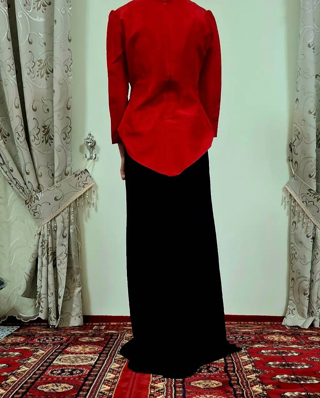 Türkmen fasonlar pombarh fasonlar Fasonlar 2025 fasonlar fason moda modalar Bezen bezen Türkmen fasonlar 2026 Türkmen fasonlar 2025 Türkmen fasonlar 2024 Türkmen fasonlar 2023 turkmenistan türkmenistan turkmen türkmen ashgabat  asgabat aşgabat balkan mary lebap dashoguz dasoguz daşoguz pombarh ponbarhat gulyupek gülýüpek stapel ştapel Gralan Çüýdeşen Abaýa Gadymy Krep Gurultaý 	Keteni Ýüpek Şifon Gipýur Lyon Welwet Atlas Kaşemir Streýç Suzana Ştapel Gülýüpek Pombarh Ýupka Gursakça Aksesuarlar Palto Penjek Okuw eşik Fata Sport eşik Uniforma Nakidka Öýme Şarf kompýuter ýaka ýaglyk Arenda köýnek 2nji el köýnek Taýyn köýnek Matalar Milli lybas milli lybaslar Toý köýnek Toý köýnekler toy koynek toy koynekler gundelik koynekler Gündelik	 
 köýnekler fata koynek Modern taze fason Eskiz koynektm turkmenkoynek türkmenkoynek fason moda moda fasonlar Iş eşik el iş	sada	ýakaly ýakasyz	keşdeli biserli	ýeňli giň nagyşly ýüregi açyk stoýka ýaka ýanly kombinasiýa 	zerli üsti aşak guşakly seçekli gysga ýeňli Keteni, Panbarhat (Pombarh), Tulky  ýakasyz, ýeňli, kombinasiýa, üsti aşak, nagyşly 17-25, 26-35 Gara, Gyzyl yaz, tomus, guyz 2nji el