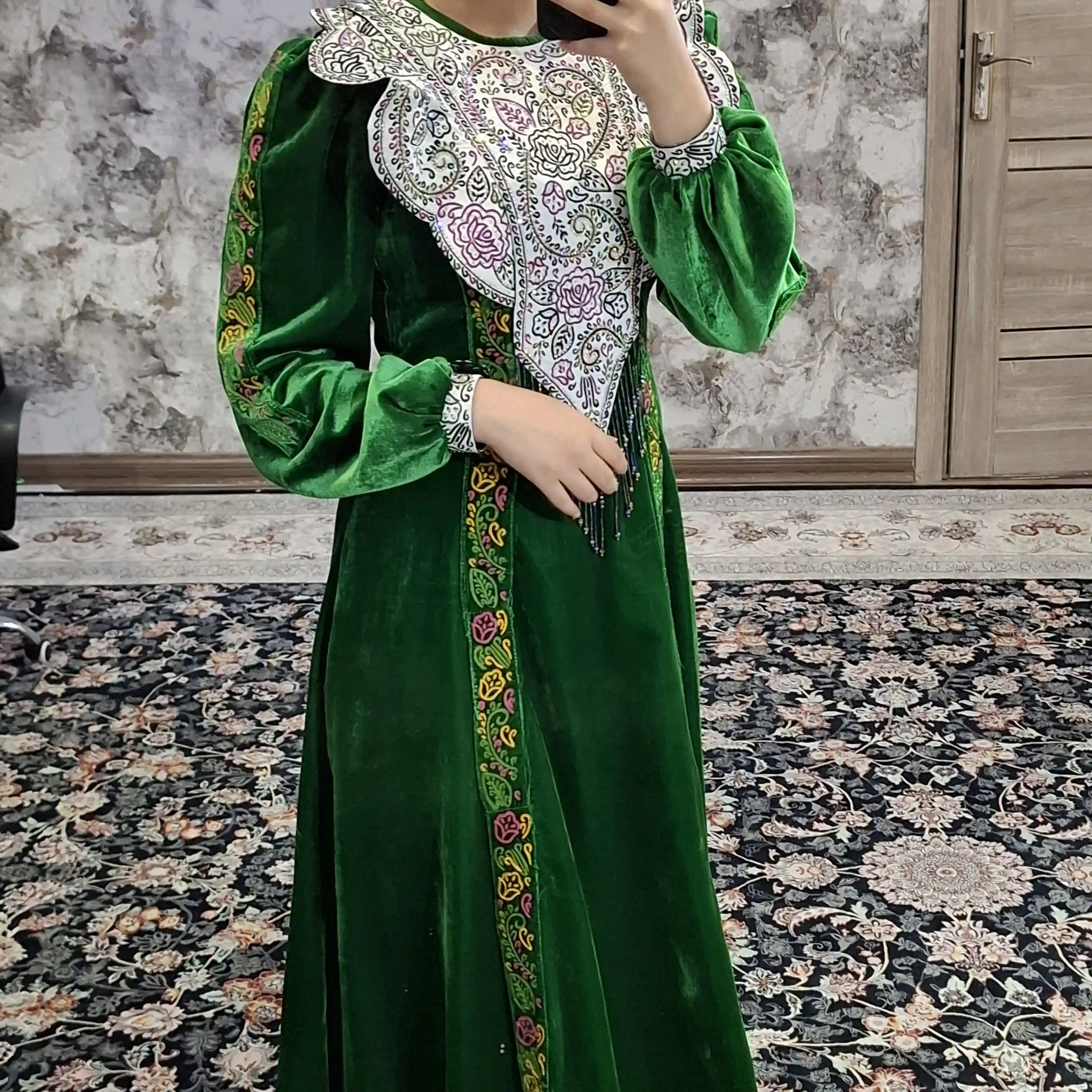 Türkmen fasonlar pombarh fasonlar Fasonlar 2025 fasonlar fason moda modalar Bezen bezen Türkmen fasonlar 2026 Türkmen fasonlar 2025 Türkmen fasonlar 2024 Türkmen fasonlar 2023 turkmenistan türkmenistan turkmen türkmen ashgabat  asgabat aşgabat balkan mary lebap dashoguz dasoguz daşoguz pombarh ponbarhat gulyupek gülýüpek stapel ştapel Gralan Çüýdeşen Abaýa Gadymy Krep Gurultaý 	Keteni Ýüpek Şifon Gipýur Lyon Welwet Atlas Kaşemir Streýç Suzana Ştapel Gülýüpek Pombarh Ýupka Gursakça Aksesuarlar Palto Penjek Okuw eşik Fata Sport eşik Uniforma Nakidka Öýme Şarf kompýuter ýaka ýaglyk Arenda köýnek 2nji el köýnek Taýyn köýnek Matalar Milli lybas milli lybaslar Toý köýnek Toý köýnekler toy koynek toy koynekler gundelik koynekler Gündelik	 
 köýnekler fata koynek Modern taze fason Eskiz koynektm turkmenkoynek türkmenkoynek fason moda moda fasonlar Iş eşik el iş	sada	ýakaly ýakasyz	keşdeli biserli	ýeňli giň nagyşly ýüregi açyk stoýka ýaka ýanly kombinasiýa 	zerli üsti aşak guşakly seçekli gysga ýeňli Panbarhat (Pombarh) Toý köýnek el iş, ýeňli, giň, gaş, 4 iňňe ýaka 17-25, 26-35 Goýy-ýaşyl yaz, guyz, gysh 2nji el