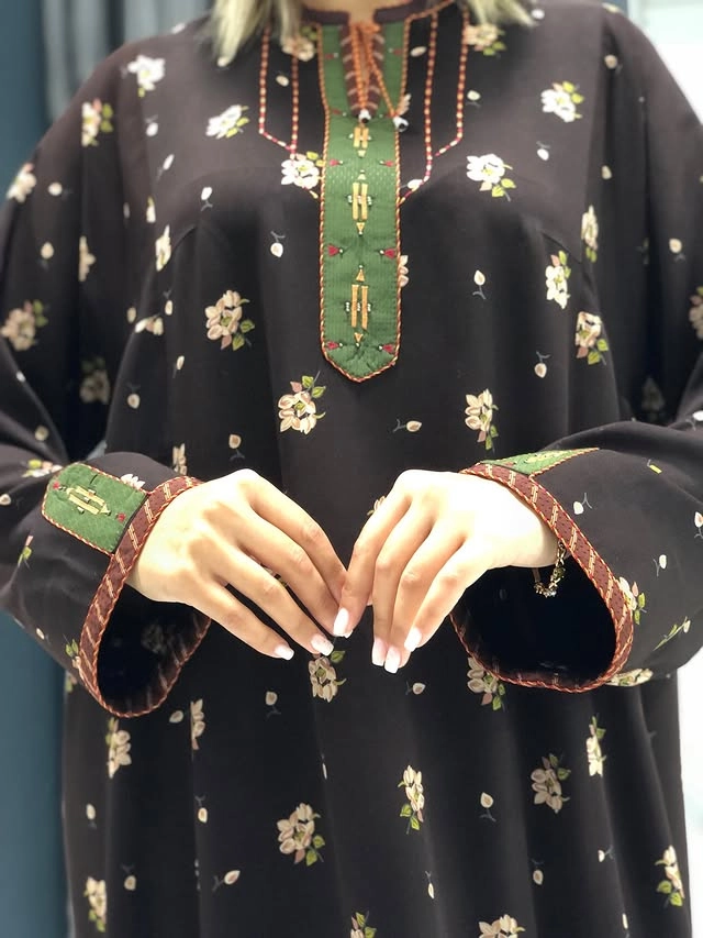 Türkmen fasonlar pombarh fasonlar Fasonlar 2025 fasonlar fason moda modalar Bezen bezen Türkmen fasonlar 2026 Türkmen fasonlar 2025 Türkmen fasonlar 2024 Türkmen fasonlar 2023 turkmenistan türkmenistan turkmen türkmen ashgabat  asgabat aşgabat balkan mary lebap dashoguz dasoguz daşoguz pombarh ponbarhat gulyupek gülýüpek stapel ştapel Gralan Çüýdeşen Abaýa Gadymy Krep Gurultaý 	Keteni Ýüpek Şifon Gipýur Lyon Welwet Atlas Kaşemir Streýç Suzana Ştapel Gülýüpek Pombarh Ýupka Gursakça Aksesuarlar Palto Penjek Okuw eşik Fata Sport eşik Uniforma Nakidka Öýme Şarf kompýuter ýaka ýaglyk Arenda köýnek 2nji el köýnek Taýyn köýnek Matalar Milli lybas milli lybaslar Toý köýnek Toý köýnekler toy koynek toy koynekler gundelik koynekler Gündelik	 
 köýnekler fata koynek Modern taze fason Eskiz koynektm turkmenkoynek türkmenkoynek fason moda moda fasonlar Iş eşik el iş	sada	ýakaly ýakasyz	keşdeli biserli	ýeňli giň nagyşly ýüregi açyk stoýka ýaka ýanly kombinasiýa 	zerli üsti aşak guşakly seçekli gysga ýeňli Ştapel Gündelik ýakaly, ýeňli, giň 17-25, 26-35 Gara tomus