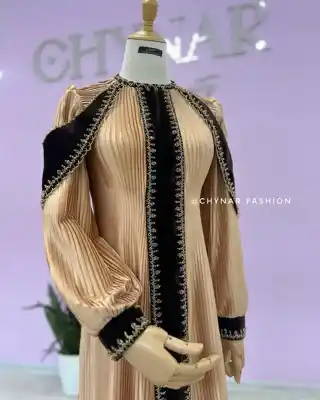 Türkmen fasonlar pombarh fasonlar Fasonlar 2025 fasonlar fason moda modalar Bezen bezen Türkmen fasonlar 2026 Türkmen fasonlar 2025 Türkmen fasonlar 2024 Türkmen fasonlar 2023 turkmenistan türkmenistan turkmen türkmen ashgabat  asgabat aşgabat balkan mary lebap dashoguz dasoguz daşoguz pombarh ponbarhat gulyupek gülýüpek stapel ştapel Gralan Çüýdeşen Abaýa Gadymy Krep Gurultaý 	Keteni Ýüpek Şifon Gipýur Lyon Welwet Atlas Kaşemir Streýç Suzana Ştapel Gülýüpek Pombarh Ýupka Gursakça Aksesuarlar Palto Penjek Okuw eşik Fata Sport eşik Uniforma Nakidka Öýme Şarf kompýuter ýaka ýaglyk Arenda köýnek 2nji el köýnek Taýyn köýnek Matalar Milli lybas milli lybaslar Toý köýnek Toý köýnekler toy koynek toy koynekler gundelik koynekler Gündelik	 
 köýnekler fata koynek Modern taze fason Eskiz koynektm turkmenkoynek türkmenkoynek fason moda moda fasonlar Iş eşik el iş	sada	ýakaly ýakasyz	keşdeli biserli	ýeňli giň nagyşly ýüregi açyk stoýka ýaka ýanly kombinasiýa 	zerli üsti aşak guşakly seçekli gysga ýeňli Toý köýnek, Modern el iş, keşdeli, ýakasyz, ýeňli 17-25, 26-35 Gara, Altyn