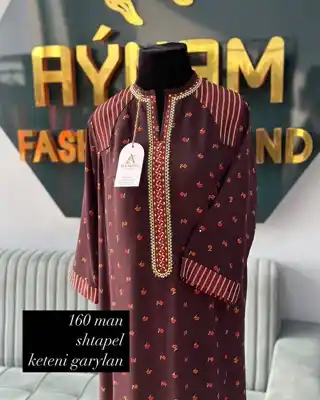 Türkmen fasonlar pombarh fasonlar Fasonlar 2025 fasonlar fason moda modalar Bezen bezen Türkmen fasonlar 2026 Türkmen fasonlar 2025 Türkmen fasonlar 2024 Türkmen fasonlar 2023 turkmenistan türkmenistan turkmen türkmen ashgabat  asgabat aşgabat balkan mary lebap dashoguz dasoguz daşoguz pombarh ponbarhat gulyupek gülýüpek stapel ştapel Gralan Çüýdeşen Abaýa Gadymy Krep Gurultaý 	Keteni Ýüpek Şifon Gipýur Lyon Welwet Atlas Kaşemir Streýç Suzana Ştapel Gülýüpek Pombarh Ýupka Gursakça Aksesuarlar Palto Penjek Okuw eşik Fata Sport eşik Uniforma Nakidka Öýme Şarf kompýuter ýaka ýaglyk Arenda köýnek 2nji el köýnek Taýyn köýnek Matalar Milli lybas milli lybaslar Toý köýnek Toý köýnekler toy koynek toy koynekler gundelik koynekler Gündelik	 
 köýnekler fata koynek Modern taze fason Eskiz koynektm turkmenkoynek türkmenkoynek fason moda moda fasonlar Iş eşik el iş	sada	ýakaly ýakasyz	keşdeli biserli	ýeňli giň nagyşly ýüregi açyk stoýka ýaka ýanly kombinasiýa 	zerli üsti aşak guşakly seçekli gysga ýeňli Keteni, Ştapel Gündelik el iş, keşdeli, ýakaly, ýeňli, giň, kombinasiýa 17-25, 26-35 Goýy-gyzyl yaz, tomus, guyz Taýyn köýnek