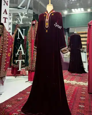 Türkmen fasonlar pombarh fasonlar Fasonlar 2025 fasonlar fason moda modalar Bezen bezen Türkmen fasonlar 2026 Türkmen fasonlar 2025 Türkmen fasonlar 2024 Türkmen fasonlar 2023 turkmenistan türkmenistan turkmen türkmen ashgabat  asgabat aşgabat balkan mary lebap dashoguz dasoguz daşoguz pombarh ponbarhat gulyupek gülýüpek stapel ştapel Gralan Çüýdeşen Abaýa Gadymy Krep Gurultaý 	Keteni Ýüpek Şifon Gipýur Lyon Welwet Atlas Kaşemir Streýç Suzana Ştapel Gülýüpek Pombarh Ýupka Gursakça Aksesuarlar Palto Penjek Okuw eşik Fata Sport eşik Uniforma Nakidka Öýme Şarf kompýuter ýaka ýaglyk Arenda köýnek 2nji el köýnek Taýyn köýnek Matalar Milli lybas milli lybaslar Toý köýnek Toý köýnekler toy koynek toy koynekler gundelik koynekler Gündelik	 
 köýnekler fata koynek Modern taze fason Eskiz koynektm turkmenkoynek türkmenkoynek fason moda moda fasonlar Iş eşik el iş	sada	ýakaly ýakasyz	keşdeli biserli	ýeňli giň nagyşly ýüregi açyk stoýka ýaka ýanly kombinasiýa 	zerli üsti aşak guşakly seçekli gysga ýeňli Panbarhat (Pombarh) Toý köýnek el iş, keşdeli, ýakaly, ýanly, ýeňli, giň, nagyşly 26-35, 35+ Goýy-gyzyl yaz, gysh
