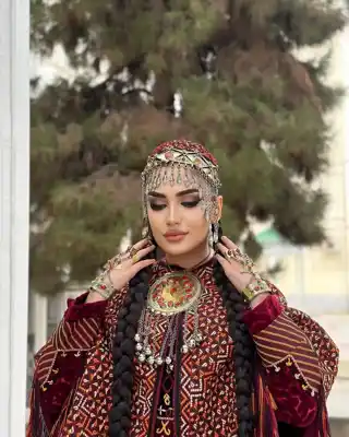 Türkmen fasonlar pombarh fasonlar Fasonlar 2025 fasonlar fason moda modalar Bezen bezen Türkmen fasonlar 2026 Türkmen fasonlar 2025 Türkmen fasonlar 2024 Türkmen fasonlar 2023 turkmenistan türkmenistan turkmen türkmen ashgabat  asgabat aşgabat balkan mary lebap dashoguz dasoguz daşoguz pombarh ponbarhat gulyupek gülýüpek stapel ştapel Gralan Çüýdeşen Abaýa Gadymy Krep Gurultaý 	Keteni Ýüpek Şifon Gipýur Lyon Welwet Atlas Kaşemir Streýç Suzana Ştapel Gülýüpek Pombarh Ýupka Gursakça Aksesuarlar Palto Penjek Okuw eşik Fata Sport eşik Uniforma Nakidka Öýme Şarf kompýuter ýaka ýaglyk Arenda köýnek 2nji el köýnek Taýyn köýnek Matalar Milli lybas milli lybaslar Toý köýnek Toý köýnekler toy koynek toy koynekler gundelik koynekler Gündelik	 
 köýnekler fata koynek Modern taze fason Eskiz koynektm turkmenkoynek türkmenkoynek fason moda moda fasonlar Iş eşik el iş	sada	ýakaly ýakasyz	keşdeli biserli	ýeňli giň nagyşly ýüregi açyk stoýka ýaka ýanly kombinasiýa 	zerli üsti aşak guşakly seçekli gysga ýeňli Milli lybas el iş  Goýy-gyzyl