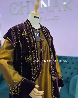 Türkmen fasonlar pombarh fasonlar Fasonlar 2025 fasonlar fason moda modalar Bezen bezen Türkmen fasonlar 2026 Türkmen fasonlar 2025 Türkmen fasonlar 2024 Türkmen fasonlar 2023 turkmenistan türkmenistan turkmen türkmen ashgabat  asgabat aşgabat balkan mary lebap dashoguz dasoguz daşoguz pombarh ponbarhat gulyupek gülýüpek stapel ştapel Gralan Çüýdeşen Abaýa Gadymy Krep Gurultaý 	Keteni Ýüpek Şifon Gipýur Lyon Welwet Atlas Kaşemir Streýç Suzana Ştapel Gülýüpek Pombarh Ýupka Gursakça Aksesuarlar Palto Penjek Okuw eşik Fata Sport eşik Uniforma Nakidka Öýme Şarf kompýuter ýaka ýaglyk Arenda köýnek 2nji el köýnek Taýyn köýnek Matalar Milli lybas milli lybaslar Toý köýnek Toý köýnekler toy koynek toy koynekler gundelik koynekler Gündelik	 
 köýnekler fata koynek Modern taze fason Eskiz koynektm turkmenkoynek türkmenkoynek fason moda moda fasonlar Iş eşik el iş	sada	ýakaly ýakasyz	keşdeli biserli	ýeňli giň nagyşly ýüregi açyk stoýka ýaka ýanly kombinasiýa 	zerli üsti aşak guşakly seçekli gysga ýeňli Toý köýnek el iş, keşdeli, ýakaly, biserli, ýüregi açyk, ýeňli, nagyşly 17-25, 26-35 Goýy-çal, Altyn