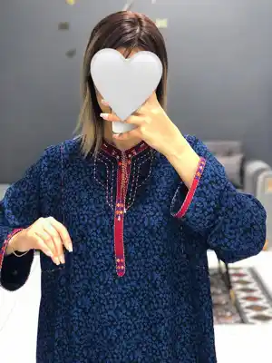 Türkmen fasonlar pombarh fasonlar Fasonlar 2025 fasonlar fason moda modalar Bezen bezen Türkmen fasonlar 2026 Türkmen fasonlar 2025 Türkmen fasonlar 2024 Türkmen fasonlar 2023 turkmenistan türkmenistan turkmen türkmen ashgabat  asgabat aşgabat balkan mary lebap dashoguz dasoguz daşoguz pombarh ponbarhat gulyupek gülýüpek stapel ştapel Gralan Çüýdeşen Abaýa Gadymy Krep Gurultaý 	Keteni Ýüpek Şifon Gipýur Lyon Welwet Atlas Kaşemir Streýç Suzana Ştapel Gülýüpek Pombarh Ýupka Gursakça Aksesuarlar Palto Penjek Okuw eşik Fata Sport eşik Uniforma Nakidka Öýme Şarf kompýuter ýaka ýaglyk Arenda köýnek 2nji el köýnek Taýyn köýnek Matalar Milli lybas milli lybaslar Toý köýnek Toý köýnekler toy koynek toy koynekler gundelik koynekler Gündelik	 
 köýnekler fata koynek Modern taze fason Eskiz koynektm turkmenkoynek türkmenkoynek fason moda moda fasonlar Iş eşik el iş	sada	ýakaly ýakasyz	keşdeli biserli	ýeňli giň nagyşly ýüregi açyk stoýka ýaka ýanly kombinasiýa 	zerli üsti aşak guşakly seçekli gysga ýeňli Ştapel Toý köýnek, Gündelik, Iş eşik el iş, keşdeli, ýakaly, ýanly, ýeňli, giň 17-25, 26-35 Goýy-gök tomus