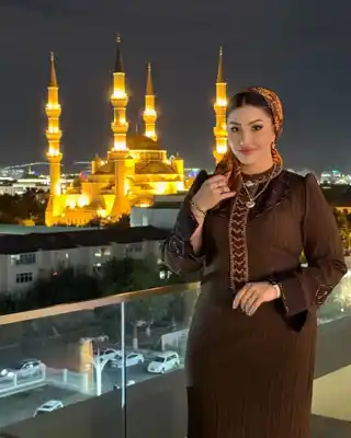 Türkmen fasonlar pombarh fasonlar Fasonlar 2025 fasonlar fason moda modalar Bezen bezen Türkmen fasonlar 2026 Türkmen fasonlar 2025 Türkmen fasonlar 2024 Türkmen fasonlar 2023 turkmenistan türkmenistan turkmen türkmen ashgabat  asgabat aşgabat balkan mary lebap dashoguz dasoguz daşoguz pombarh ponbarhat gulyupek gülýüpek stapel ştapel Gralan Çüýdeşen Abaýa Gadymy Krep Gurultaý 	Keteni Ýüpek Şifon Gipýur Lyon Welwet Atlas Kaşemir Streýç Suzana Ştapel Gülýüpek Pombarh Ýupka Gursakça Aksesuarlar Palto Penjek Okuw eşik Fata Sport eşik Uniforma Nakidka Öýme Şarf kompýuter ýaka ýaglyk Arenda köýnek 2nji el köýnek Taýyn köýnek Matalar Milli lybas milli lybaslar Toý köýnek Toý köýnekler toy koynek toy koynekler gundelik koynekler Gündelik	 
 köýnekler fata koynek Modern taze fason Eskiz koynektm turkmenkoynek türkmenkoynek fason moda moda fasonlar Iş eşik el iş	sada	ýakaly ýakasyz	keşdeli biserli	ýeňli giň nagyşly ýüregi açyk stoýka ýaka ýanly kombinasiýa 	zerli üsti aşak guşakly seçekli gysga ýeňli Toý köýnek, Gündelik el iş, ýakaly  Goýy-goňur