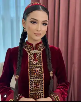 Türkmen fasonlar pombarh fasonlar Fasonlar 2025 fasonlar fason moda modalar Bezen bezen Türkmen fasonlar 2026 Türkmen fasonlar 2025 Türkmen fasonlar 2024 Türkmen fasonlar 2023 turkmenistan türkmenistan turkmen türkmen ashgabat  asgabat aşgabat balkan mary lebap dashoguz dasoguz daşoguz pombarh ponbarhat gulyupek gülýüpek stapel ştapel Gralan Çüýdeşen Abaýa Gadymy Krep Gurultaý 	Keteni Ýüpek Şifon Gipýur Lyon Welwet Atlas Kaşemir Streýç Suzana Ştapel Gülýüpek Pombarh Ýupka Gursakça Aksesuarlar Palto Penjek Okuw eşik Fata Sport eşik Uniforma Nakidka Öýme Şarf kompýuter ýaka ýaglyk Arenda köýnek 2nji el köýnek Taýyn köýnek Matalar Milli lybas milli lybaslar Toý köýnek Toý köýnekler toy koynek toy koynekler gundelik koynekler Gündelik	 
 köýnekler fata koynek Modern taze fason Eskiz koynektm turkmenkoynek türkmenkoynek fason moda moda fasonlar Iş eşik el iş	sada	ýakaly ýakasyz	keşdeli biserli	ýeňli giň nagyşly ýüregi açyk stoýka ýaka ýanly kombinasiýa 	zerli üsti aşak guşakly seçekli gysga ýeňli Uçurym köýnek  17-25 Gyzyl tomus