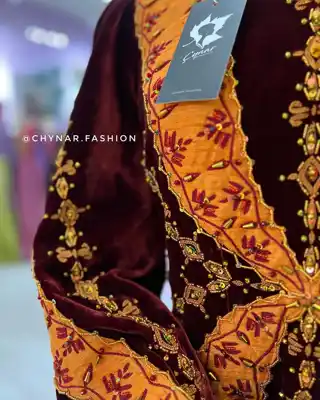 Türkmen fasonlar pombarh fasonlar Fasonlar 2025 fasonlar fason moda modalar Bezen bezen Türkmen fasonlar 2026 Türkmen fasonlar 2025 Türkmen fasonlar 2024 Türkmen fasonlar 2023 turkmenistan türkmenistan turkmen türkmen ashgabat  asgabat aşgabat balkan mary lebap dashoguz dasoguz daşoguz pombarh ponbarhat gulyupek gülýüpek stapel ştapel Gralan Çüýdeşen Abaýa Gadymy Krep Gurultaý 	Keteni Ýüpek Şifon Gipýur Lyon Welwet Atlas Kaşemir Streýç Suzana Ştapel Gülýüpek Pombarh Ýupka Gursakça Aksesuarlar Palto Penjek Okuw eşik Fata Sport eşik Uniforma Nakidka Öýme Şarf kompýuter ýaka ýaglyk Arenda köýnek 2nji el köýnek Taýyn köýnek Matalar Milli lybas milli lybaslar Toý köýnek Toý köýnekler toy koynek toy koynekler gundelik koynekler Gündelik	 
 köýnekler fata koynek Modern taze fason Eskiz koynektm turkmenkoynek türkmenkoynek fason moda moda fasonlar Iş eşik el iş	sada	ýakaly ýakasyz	keşdeli biserli	ýeňli giň nagyşly ýüregi açyk stoýka ýaka ýanly kombinasiýa 	zerli üsti aşak guşakly seçekli gysga ýeňli Panbarhat (Pombarh) Toý köýnek el iş, keşdeli, ýakaly, biserli, ýeňli 12-16, 17-25 Goýy-gyzyl, Goňur, Sary