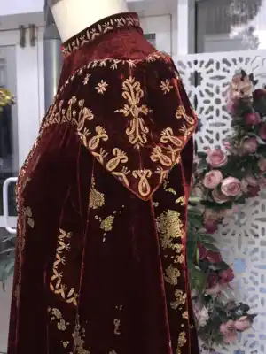 Türkmen fasonlar pombarh fasonlar Fasonlar 2025 fasonlar fason moda modalar Bezen bezen Türkmen fasonlar 2026 Türkmen fasonlar 2025 Türkmen fasonlar 2024 Türkmen fasonlar 2023 turkmenistan türkmenistan turkmen türkmen ashgabat  asgabat aşgabat balkan mary lebap dashoguz dasoguz daşoguz pombarh ponbarhat gulyupek gülýüpek stapel ştapel Gralan Çüýdeşen Abaýa Gadymy Krep Gurultaý 	Keteni Ýüpek Şifon Gipýur Lyon Welwet Atlas Kaşemir Streýç Suzana Ştapel Gülýüpek Pombarh Ýupka Gursakça Aksesuarlar Palto Penjek Okuw eşik Fata Sport eşik Uniforma Nakidka Öýme Şarf kompýuter ýaka ýaglyk Arenda köýnek 2nji el köýnek Taýyn köýnek Matalar Milli lybas milli lybaslar Toý köýnek Toý köýnekler toy koynek toy koynekler gundelik koynekler Gündelik	 
 köýnekler fata koynek Modern taze fason Eskiz koynektm turkmenkoynek türkmenkoynek fason moda moda fasonlar Iş eşik el iş	sada	ýakaly ýakasyz	keşdeli biserli	ýeňli giň nagyşly ýüregi açyk stoýka ýaka ýanly kombinasiýa 	zerli üsti aşak guşakly seçekli gysga ýeňli Panbarhat (Pombarh)  keşdeli  Goýy-gyzyl, Sary