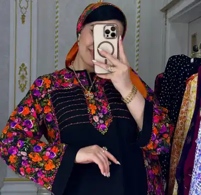 Türkmen fasonlar pombarh fasonlar Fasonlar 2025 fasonlar fason moda modalar Bezen bezen Türkmen fasonlar 2026 Türkmen fasonlar 2025 Türkmen fasonlar 2024 Türkmen fasonlar 2023 turkmenistan türkmenistan turkmen türkmen ashgabat  asgabat aşgabat balkan mary lebap dashoguz dasoguz daşoguz pombarh ponbarhat gulyupek gülýüpek stapel ştapel Gralan Çüýdeşen Abaýa Gadymy Krep Gurultaý 	Keteni Ýüpek Şifon Gipýur Lyon Welwet Atlas Kaşemir Streýç Suzana Ştapel Gülýüpek Pombarh Ýupka Gursakça Aksesuarlar Palto Penjek Okuw eşik Fata Sport eşik Uniforma Nakidka Öýme Şarf kompýuter ýaka ýaglyk Arenda köýnek 2nji el köýnek Taýyn köýnek Matalar Milli lybas milli lybaslar Toý köýnek Toý köýnekler toy koynek toy koynekler gundelik koynekler Gündelik	 
 köýnekler fata koynek Modern taze fason Eskiz koynektm turkmenkoynek türkmenkoynek fason moda moda fasonlar Iş eşik el iş	sada	ýakaly ýakasyz	keşdeli biserli	ýeňli giň nagyşly ýüregi açyk stoýka ýaka ýanly kombinasiýa 	zerli üsti aşak guşakly seçekli gysga ýeňli Ştapel Gündelik, Iş eşik el iş, ýeňli, giň 17-25, 26-35 Gara tomus, guyz Taýyn köýnek