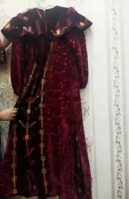 Türkmen fasonlar pombarh fasonlar Fasonlar 2025 fasonlar fason moda modalar Bezen bezen Türkmen fasonlar 2026 Türkmen fasonlar 2025 Türkmen fasonlar 2024 Türkmen fasonlar 2023 turkmenistan türkmenistan turkmen türkmen ashgabat  asgabat aşgabat balkan mary lebap dashoguz dasoguz daşoguz pombarh ponbarhat gulyupek gülýüpek stapel ştapel Gralan Çüýdeşen Abaýa Gadymy Krep Gurultaý 	Keteni Ýüpek Şifon Gipýur Lyon Welwet Atlas Kaşemir Streýç Suzana Ştapel Gülýüpek Pombarh Ýupka Gursakça Aksesuarlar Palto Penjek Okuw eşik Fata Sport eşik Uniforma Nakidka Öýme Şarf kompýuter ýaka ýaglyk Arenda köýnek 2nji el köýnek Taýyn köýnek Matalar Milli lybas milli lybaslar Toý köýnek Toý köýnekler toy koynek toy koynekler gundelik koynekler Gündelik	 
 köýnekler fata koynek Modern taze fason Eskiz koynektm turkmenkoynek türkmenkoynek fason moda moda fasonlar Iş eşik el iş	sada	ýakaly ýakasyz	keşdeli biserli	ýeňli giň nagyşly ýüregi açyk stoýka ýaka ýanly kombinasiýa 	zerli üsti aşak guşakly seçekli gysga ýeňli Panbarhat (Pombarh) Toý köýnek kompýuter ýaka 17-25 Goýy-gyzyl  2nji el