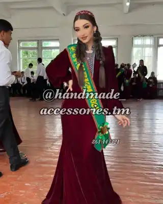 Türkmen fasonlar pombarh fasonlar Fasonlar 2025 fasonlar fason moda modalar Bezen bezen Türkmen fasonlar 2026 Türkmen fasonlar 2025 Türkmen fasonlar 2024 Türkmen fasonlar 2023 turkmenistan türkmenistan turkmen türkmen ashgabat  asgabat aşgabat balkan mary lebap dashoguz dasoguz daşoguz pombarh ponbarhat gulyupek gülýüpek stapel ştapel Gralan Çüýdeşen Abaýa Gadymy Krep Gurultaý 	Keteni Ýüpek Şifon Gipýur Lyon Welwet Atlas Kaşemir Streýç Suzana Ştapel Gülýüpek Pombarh Ýupka Gursakça Aksesuarlar Palto Penjek Okuw eşik Fata Sport eşik Uniforma Nakidka Öýme Şarf kompýuter ýaka ýaglyk Arenda köýnek 2nji el köýnek Taýyn köýnek Matalar Milli lybas milli lybaslar Toý köýnek Toý köýnekler toy koynek toy koynekler gundelik koynekler Gündelik	 
 köýnekler fata koynek Modern taze fason Eskiz koynektm turkmenkoynek türkmenkoynek fason moda moda fasonlar Iş eşik el iş	sada	ýakaly ýakasyz	keşdeli biserli	ýeňli giň nagyşly ýüregi açyk stoýka ýaka ýanly kombinasiýa 	zerli üsti aşak guşakly seçekli gysga ýeňli Uçurym köýnek  17-25 Gyzyl tomus