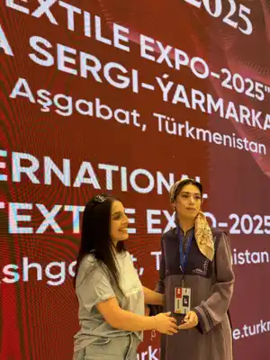 Türkmen fasonlar pombarh fasonlar Fasonlar 2025 fasonlar fason moda modalar Bezen bezen Türkmen fasonlar 2026 Türkmen fasonlar 2025 Türkmen fasonlar 2024 Türkmen fasonlar 2023 turkmenistan türkmenistan turkmen türkmen ashgabat  asgabat aşgabat balkan mary lebap dashoguz dasoguz daşoguz pombarh ponbarhat gulyupek gülýüpek stapel ştapel Gralan Çüýdeşen Abaýa Gadymy Krep Gurultaý 	Keteni Ýüpek Şifon Gipýur Lyon Welwet Atlas Kaşemir Streýç Suzana Ştapel Gülýüpek Pombarh Ýupka Gursakça Aksesuarlar Palto Penjek Okuw eşik Fata Sport eşik Uniforma Nakidka Öýme Şarf kompýuter ýaka ýaglyk Arenda köýnek 2nji el köýnek Taýyn köýnek Matalar Milli lybas milli lybaslar Toý köýnek Toý köýnekler toy koynek toy koynekler gundelik koynekler Gündelik	 
 köýnekler fata koynek Modern taze fason Eskiz koynektm turkmenkoynek türkmenkoynek fason moda moda fasonlar Iş eşik el iş	sada	ýakaly ýakasyz	keşdeli biserli	ýeňli giň nagyşly ýüregi açyk stoýka ýaka ýanly kombinasiýa 	zerli üsti aşak guşakly seçekli gysga ýeňli Gündelik TürkmenTextile Expo 2025 17-25, 26-35  tomus, guyz