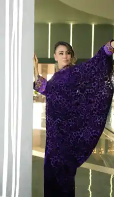 Türkmen fasonlar pombarh fasonlar Fasonlar 2025 fasonlar fason moda modalar Bezen bezen Türkmen fasonlar 2026 Türkmen fasonlar 2025 Türkmen fasonlar 2024 Türkmen fasonlar 2023 turkmenistan türkmenistan turkmen türkmen ashgabat  asgabat aşgabat balkan mary lebap dashoguz dasoguz daşoguz pombarh ponbarhat gulyupek gülýüpek stapel ştapel Gralan Çüýdeşen Abaýa Gadymy Krep Gurultaý 	Keteni Ýüpek Şifon Gipýur Lyon Welwet Atlas Kaşemir Streýç Suzana Ştapel Gülýüpek Pombarh Ýupka Gursakça Aksesuarlar Palto Penjek Okuw eşik Fata Sport eşik Uniforma Nakidka Öýme Şarf kompýuter ýaka ýaglyk Arenda köýnek 2nji el köýnek Taýyn köýnek Matalar Milli lybas milli lybaslar Toý köýnek Toý köýnekler toy koynek toy koynekler gundelik koynekler Gündelik	 
 köýnekler fata koynek Modern taze fason Eskiz koynektm turkmenkoynek türkmenkoynek fason moda moda fasonlar Iş eşik el iş	sada	ýakaly ýakasyz	keşdeli biserli	ýeňli giň nagyşly ýüregi açyk stoýka ýaka ýanly kombinasiýa 	zerli üsti aşak guşakly seçekli gysga ýeňli Panbarhat (Pombarh) Toý köýnek, Modern el iş  Goýy-gök