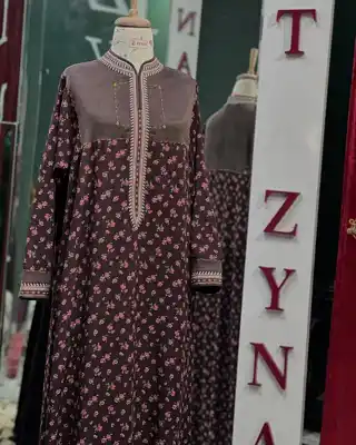 Türkmen fasonlar pombarh fasonlar Fasonlar 2025 fasonlar fason moda modalar Bezen bezen Türkmen fasonlar 2026 Türkmen fasonlar 2025 Türkmen fasonlar 2024 Türkmen fasonlar 2023 turkmenistan türkmenistan turkmen türkmen ashgabat  asgabat aşgabat balkan mary lebap dashoguz dasoguz daşoguz pombarh ponbarhat gulyupek gülýüpek stapel ştapel Gralan Çüýdeşen Abaýa Gadymy Krep Gurultaý 	Keteni Ýüpek Şifon Gipýur Lyon Welwet Atlas Kaşemir Streýç Suzana Ştapel Gülýüpek Pombarh Ýupka Gursakça Aksesuarlar Palto Penjek Okuw eşik Fata Sport eşik Uniforma Nakidka Öýme Şarf kompýuter ýaka ýaglyk Arenda köýnek 2nji el köýnek Taýyn köýnek Matalar Milli lybas milli lybaslar Toý köýnek Toý köýnekler toy koynek toy koynekler gundelik koynekler Gündelik	 
 köýnekler fata koynek Modern taze fason Eskiz koynektm turkmenkoynek türkmenkoynek fason moda moda fasonlar Iş eşik el iş	sada	ýakaly ýakasyz	keşdeli biserli	ýeňli giň nagyşly ýüregi açyk stoýka ýaka ýanly kombinasiýa 	zerli üsti aşak guşakly seçekli gysga ýeňli Ştapel Gündelik el iş, ýakaly, ýeňli, giň, kombinasiýa 17-25, 26-35, 35+ Gara, #4B2C75 tomus