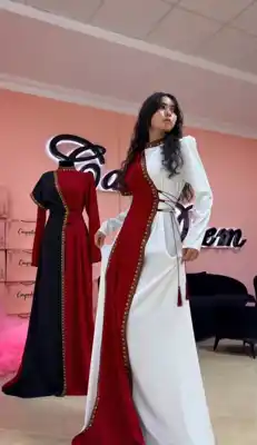 Türkmen fasonlar pombarh fasonlar Fasonlar 2025 fasonlar fason moda modalar Bezen bezen Türkmen fasonlar 2026 Türkmen fasonlar 2025 Türkmen fasonlar 2024 Türkmen fasonlar 2023 turkmenistan türkmenistan turkmen türkmen ashgabat  asgabat aşgabat balkan mary lebap dashoguz dasoguz daşoguz pombarh ponbarhat gulyupek gülýüpek stapel ştapel Gralan Çüýdeşen Abaýa Gadymy Krep Gurultaý 	Keteni Ýüpek Şifon Gipýur Lyon Welwet Atlas Kaşemir Streýç Suzana Ştapel Gülýüpek Pombarh Ýupka Gursakça Aksesuarlar Palto Penjek Okuw eşik Fata Sport eşik Uniforma Nakidka Öýme Şarf kompýuter ýaka ýaglyk Arenda köýnek 2nji el köýnek Taýyn köýnek Matalar Milli lybas milli lybaslar Toý köýnek Toý köýnekler toy koynek toy koynekler gundelik koynekler Gündelik	 
 köýnekler fata koynek Modern taze fason Eskiz koynektm turkmenkoynek türkmenkoynek fason moda moda fasonlar Iş eşik el iş	sada	ýakaly ýakasyz	keşdeli biserli	ýeňli giň nagyşly ýüregi açyk stoýka ýaka ýanly kombinasiýa 	zerli üsti aşak guşakly seçekli gysga ýeňli Toý köýnek, Modern el iş, ýakasyz, ýeňli, giň, kombinasiýa, stoýka ýaka, nagyşly 17-25, 26-35 Gara, Ak, Gyzyl yaz Taýyn köýnek