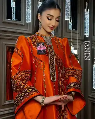 Türkmen fasonlar pombarh fasonlar Fasonlar 2025 fasonlar fason moda modalar Bezen bezen Türkmen fasonlar 2026 Türkmen fasonlar 2025 Türkmen fasonlar 2024 Türkmen fasonlar 2023 turkmenistan türkmenistan turkmen türkmen ashgabat  asgabat aşgabat balkan mary lebap dashoguz dasoguz daşoguz pombarh ponbarhat gulyupek gülýüpek stapel ştapel Gralan Çüýdeşen Abaýa Gadymy Krep Gurultaý 	Keteni Ýüpek Şifon Gipýur Lyon Welwet Atlas Kaşemir Streýç Suzana Ştapel Gülýüpek Pombarh Ýupka Gursakça Aksesuarlar Palto Penjek Okuw eşik Fata Sport eşik Uniforma Nakidka Öýme Şarf kompýuter ýaka ýaglyk Arenda köýnek 2nji el köýnek Taýyn köýnek Matalar Milli lybas milli lybaslar Toý köýnek Toý köýnekler toy koynek toy koynekler gundelik koynekler Gündelik	 
 köýnekler fata koynek Modern taze fason Eskiz koynektm turkmenkoynek türkmenkoynek fason moda moda fasonlar Iş eşik el iş	sada	ýakaly ýakasyz	keşdeli biserli	ýeňli giň nagyşly ýüregi açyk stoýka ýaka ýanly kombinasiýa 	zerli üsti aşak guşakly seçekli gysga ýeňli Keteni, Ýüpek Toý köýnek, Milli lybas el iş, keşdeli, ýakaly, ýeňli 17-25, 26-35 Mämişi yaz, tomus, guyz, gysh
