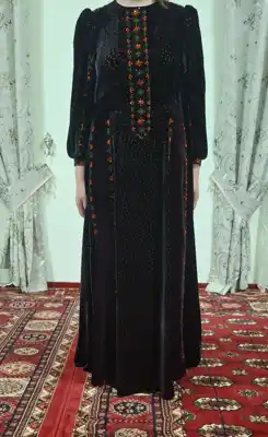 Türkmen fasonlar pombarh fasonlar Fasonlar 2025 fasonlar fason moda modalar Bezen bezen Türkmen fasonlar 2026 Türkmen fasonlar 2025 Türkmen fasonlar 2024 Türkmen fasonlar 2023 turkmenistan türkmenistan turkmen türkmen ashgabat  asgabat aşgabat balkan mary lebap dashoguz dasoguz daşoguz pombarh ponbarhat gulyupek gülýüpek stapel ştapel Gralan Çüýdeşen Abaýa Gadymy Krep Gurultaý 	Keteni Ýüpek Şifon Gipýur Lyon Welwet Atlas Kaşemir Streýç Suzana Ştapel Gülýüpek Pombarh Ýupka Gursakça Aksesuarlar Palto Penjek Okuw eşik Fata Sport eşik Uniforma Nakidka Öýme Şarf kompýuter ýaka ýaglyk Arenda köýnek 2nji el köýnek Taýyn köýnek Matalar Milli lybas milli lybaslar Toý köýnek Toý köýnekler toy koynek toy koynekler gundelik koynekler Gündelik	 
 köýnekler fata koynek Modern taze fason Eskiz koynektm turkmenkoynek türkmenkoynek fason moda moda fasonlar Iş eşik el iş	sada	ýakaly ýakasyz	keşdeli biserli	ýeňli giň nagyşly ýüregi açyk stoýka ýaka ýanly kombinasiýa 	zerli üsti aşak guşakly seçekli gysga ýeňli Panbarhat (Pombarh) Toý köýnek ýakaly, ýeňli, giň, 4 iňňe ýaka 26-35, 35+ Goýy-goňur, Goýy-çal yaz, guyz, gysh 2nji el