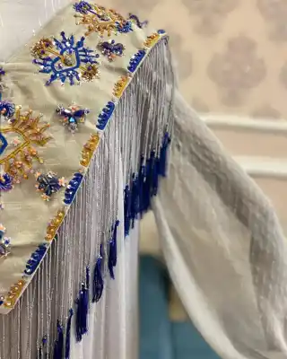Türkmen fasonlar pombarh fasonlar Fasonlar 2025 fasonlar fason moda modalar Bezen bezen Türkmen fasonlar 2026 Türkmen fasonlar 2025 Türkmen fasonlar 2024 Türkmen fasonlar 2023 turkmenistan türkmenistan turkmen türkmen ashgabat  asgabat aşgabat balkan mary lebap dashoguz dasoguz daşoguz pombarh ponbarhat gulyupek gülýüpek stapel ştapel Gralan Çüýdeşen Abaýa Gadymy Krep Gurultaý 	Keteni Ýüpek Şifon Gipýur Lyon Welwet Atlas Kaşemir Streýç Suzana Ştapel Gülýüpek Pombarh Ýupka Gursakça Aksesuarlar Palto Penjek Okuw eşik Fata Sport eşik Uniforma Nakidka Öýme Şarf kompýuter ýaka ýaglyk Arenda köýnek 2nji el köýnek Taýyn köýnek Matalar Milli lybas milli lybaslar Toý köýnek Toý köýnekler toy koynek toy koynekler gundelik koynekler Gündelik	 
 köýnekler fata koynek Modern taze fason Eskiz koynektm turkmenkoynek türkmenkoynek fason moda moda fasonlar Iş eşik el iş	sada	ýakaly ýakasyz	keşdeli biserli	ýeňli giň nagyşly ýüregi açyk stoýka ýaka ýanly kombinasiýa 	zerli üsti aşak guşakly seçekli gysga ýeňli Lyon Toý köýnek, Milli lybas el iş