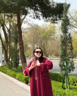 Türkmen fasonlar pombarh fasonlar Fasonlar 2025 fasonlar fason moda modalar Bezen bezen Türkmen fasonlar 2026 Türkmen fasonlar 2025 Türkmen fasonlar 2024 Türkmen fasonlar 2023 turkmenistan türkmenistan turkmen türkmen ashgabat  asgabat aşgabat balkan mary lebap dashoguz dasoguz daşoguz pombarh ponbarhat gulyupek gülýüpek stapel ştapel Gralan Çüýdeşen Abaýa Gadymy Krep Gurultaý 	Keteni Ýüpek Şifon Gipýur Lyon Welwet Atlas Kaşemir Streýç Suzana Ştapel Gülýüpek Pombarh Ýupka Gursakça Aksesuarlar Palto Penjek Okuw eşik Fata Sport eşik Uniforma Nakidka Öýme Şarf kompýuter ýaka ýaglyk Arenda köýnek 2nji el köýnek Taýyn köýnek Matalar Milli lybas milli lybaslar Toý köýnek Toý köýnekler toy koynek toy koynekler gundelik koynekler Gündelik	 
 köýnekler fata koynek Modern taze fason Eskiz koynektm turkmenkoynek türkmenkoynek fason moda moda fasonlar Iş eşik el iş	sada	ýakaly ýakasyz	keşdeli biserli	ýeňli giň nagyşly ýüregi açyk stoýka ýaka ýanly kombinasiýa 	zerli üsti aşak guşakly seçekli gysga ýeňli Ştapel Gündelik ýakaly, ýeňli, giň 17-25 Goýy-gyzyl yaz, tomus, guyz