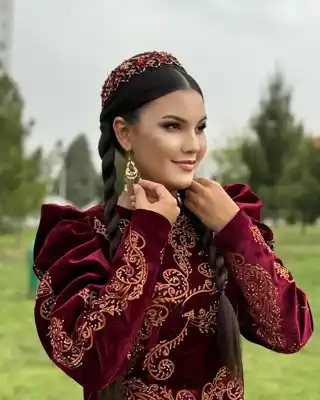 Türkmen fasonlar pombarh fasonlar Fasonlar 2025 fasonlar fason moda modalar Bezen bezen Türkmen fasonlar 2026 Türkmen fasonlar 2025 Türkmen fasonlar 2024 Türkmen fasonlar 2023 turkmenistan türkmenistan turkmen türkmen ashgabat  asgabat aşgabat balkan mary lebap dashoguz dasoguz daşoguz pombarh ponbarhat gulyupek gülýüpek stapel ştapel Gralan Çüýdeşen Abaýa Gadymy Krep Gurultaý 	Keteni Ýüpek Şifon Gipýur Lyon Welwet Atlas Kaşemir Streýç Suzana Ştapel Gülýüpek Pombarh Ýupka Gursakça Aksesuarlar Palto Penjek Okuw eşik Fata Sport eşik Uniforma Nakidka Öýme Şarf kompýuter ýaka ýaglyk Arenda köýnek 2nji el köýnek Taýyn köýnek Matalar Milli lybas milli lybaslar Toý köýnek Toý köýnekler toy koynek toy koynekler gundelik koynekler Gündelik	 
 köýnekler fata koynek Modern taze fason Eskiz koynektm turkmenkoynek türkmenkoynek fason moda moda fasonlar Iş eşik el iş	sada	ýakaly ýakasyz	keşdeli biserli	ýeňli giň nagyşly ýüregi açyk stoýka ýaka ýanly kombinasiýa 	zerli üsti aşak guşakly seçekli gysga ýeňli Uçurym köýnek  17-25 Gyzyl tomus