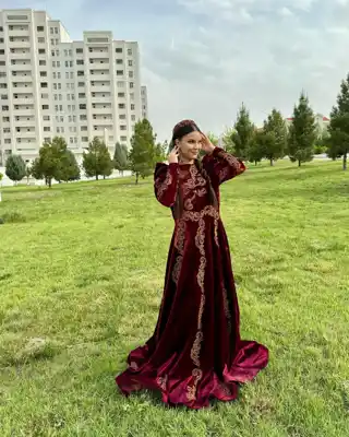 Türkmen fasonlar pombarh fasonlar Fasonlar 2025 fasonlar fason moda modalar Bezen bezen Türkmen fasonlar 2026 Türkmen fasonlar 2025 Türkmen fasonlar 2024 Türkmen fasonlar 2023 turkmenistan türkmenistan turkmen türkmen ashgabat  asgabat aşgabat balkan mary lebap dashoguz dasoguz daşoguz pombarh ponbarhat gulyupek gülýüpek stapel ştapel Gralan Çüýdeşen Abaýa Gadymy Krep Gurultaý 	Keteni Ýüpek Şifon Gipýur Lyon Welwet Atlas Kaşemir Streýç Suzana Ştapel Gülýüpek Pombarh Ýupka Gursakça Aksesuarlar Palto Penjek Okuw eşik Fata Sport eşik Uniforma Nakidka Öýme Şarf kompýuter ýaka ýaglyk Arenda köýnek 2nji el köýnek Taýyn köýnek Matalar Milli lybas milli lybaslar Toý köýnek Toý köýnekler toy koynek toy koynekler gundelik koynekler Gündelik	 
 köýnekler fata koynek Modern taze fason Eskiz koynektm turkmenkoynek türkmenkoynek fason moda moda fasonlar Iş eşik el iş	sada	ýakaly ýakasyz	keşdeli biserli	ýeňli giň nagyşly ýüregi açyk stoýka ýaka ýanly kombinasiýa 	zerli üsti aşak guşakly seçekli gysga ýeňli Uçurym köýnek  17-25 Gyzyl tomus